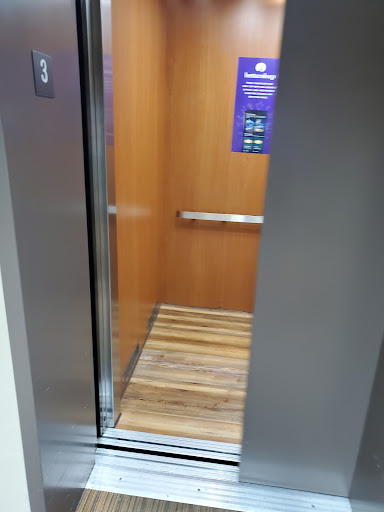 Hotel «Sleep Inn & Suites And Indoor Water Park», reviews and photos, 1840 N Church Rd, Liberty, MO 64068, USA