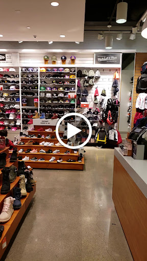 Sportswear Store «Champs Sports», reviews and photos, 358 West Market Street, Bloomington, MN 55425, USA