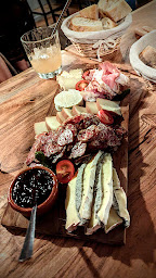 Photo n°39 de Le 17.45 Grenoble - Restaurant de Planches à composer à Grenoble ()