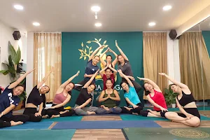 Yoga Phú Nhuận - Thana Yoga image
