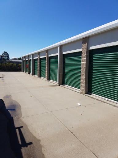 Self-Storage Facility «StorQuest Self Storage», reviews and photos, 16400 E Colfax Ave, Aurora, CO 80011, USA