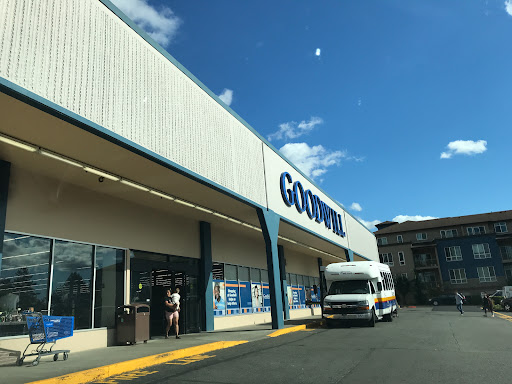 Thrift Store «Goodwill», reviews and photos