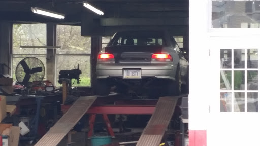 Tire Shop «Bear Alignment Discount Tire & Service Center», reviews and photos, 1347 Lancaster Ave, Reading, PA 19607, USA