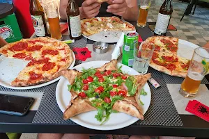 Pomodoro Pizzeria Vlorë image