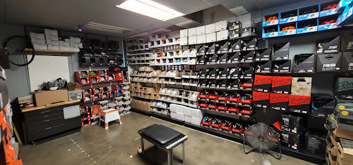 Bicycle Store «The Path Bike Shop - Tustin», reviews and photos, 215 W First St #102, Tustin, CA 92780, USA