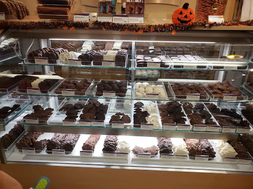 Chocolate Shop «Rocky Mountain Chocolate», reviews and photos, 522 River Walk St, San Antonio, TX 78205, USA