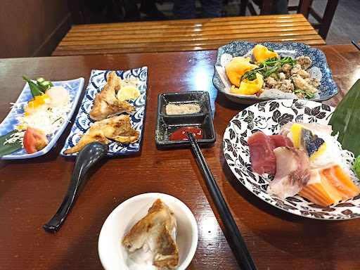 路邊亭日本料理總店 的照片