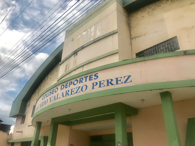 Opiniones de Coliseo deportes Macario Valarezo Perez en Buenavista - Gimnasio