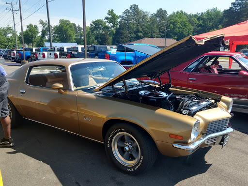 Car Dealer «Luck Chevrolet», reviews and photos, 516 S Washington Hwy, Ashland, VA 23005, USA