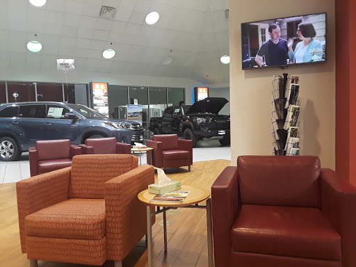 Used Car Dealer «CarMax», reviews and photos, 8200 120th Ave, Kenosha, WI 53142, USA