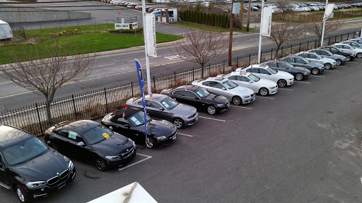 BMW Dealer «BMW of Oyster Bay», reviews and photos, 145 Pine Hollow Rd, Oyster Bay, NY 11771, USA