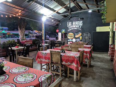 Restaurante, Hospedaje y Llanteria ,Las Acacias, - a 18-54 Carrera 13 #18-2, San Juán Nepomuceno, Bolívar, Colombia