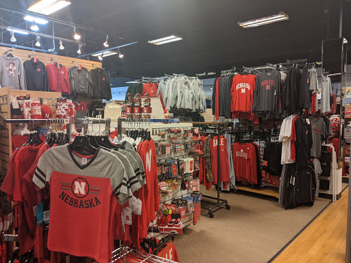 Sportswear Store «Rally House Boardwalk», reviews and photos, 8650 N Boardwalk Ave, Kansas City, MO 64154, USA