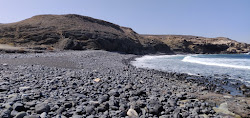 Foto av Playa de Ugan beläget i naturområde