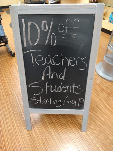 Hair Salon «SmartStyle Hair Salon», reviews and photos, 1800 N Main St, Shelbyville, TN 37160, USA