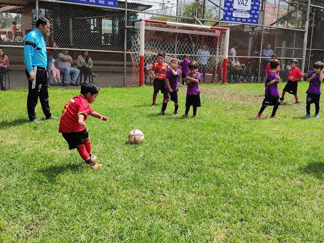 CLUB CHACARITA - Cuenca