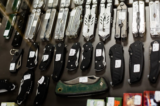 Pawn Shop «Mr Pawnshop», reviews and photos, 1340 Linden Ave, Dayton, OH 45410, USA