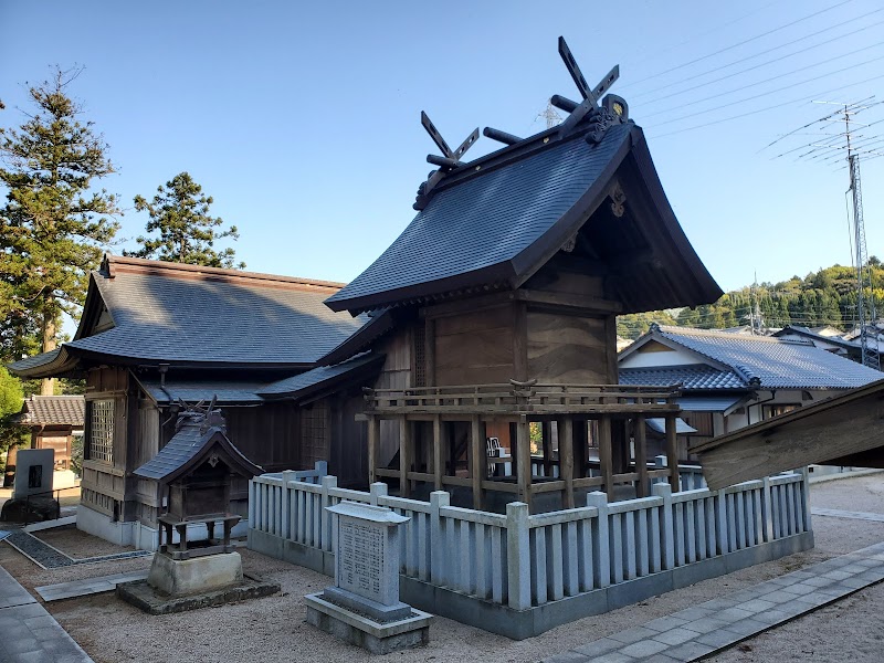 鷹日神社