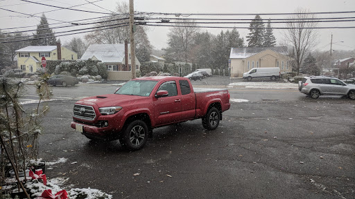 Florist «Cliff Garden Florist», reviews and photos, 13-09 Saddle River Rd, Fair Lawn, NJ 07410, USA