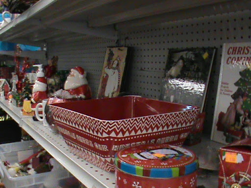 Thrift Store «Retails Thrift Shop», reviews and photos, 2821 Spring Forest Rd, Raleigh, NC 27616, USA