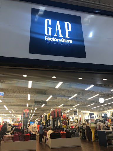 Clothing Store «Gap Outlet», reviews and photos, 12801 W Sunrise Blvd, Sunrise, FL 33323, USA