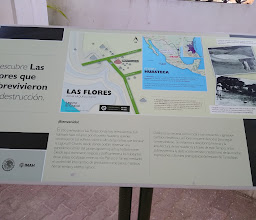 Piramide de Las Flores photo