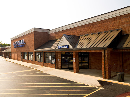 Thrift Store «Goodwill of North Georgia: Cartersville Store, Career Center and Donation Center», reviews and photos, 929 Joe Frank Harris Pkwy SE, Cartersville, GA 30120, USA