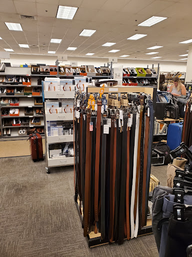Department Store «Nordstrom Rack Gateway», reviews and photos, 9607 Research Blvd, Austin, TX 78759, USA