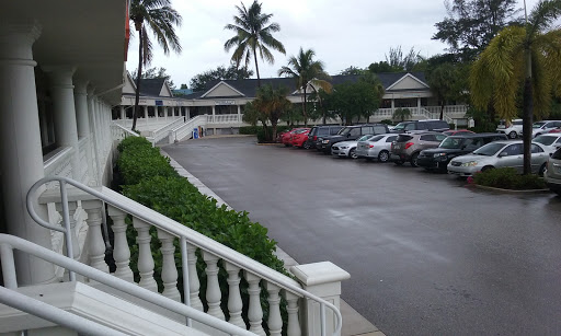 Shopping Mall «Tahitian Gardens», reviews and photos, 1975 Periwinkle Way, Sanibel, FL 33957, USA