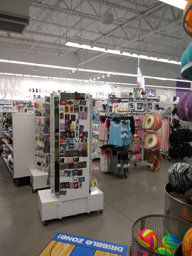 Variety Store «Five Below», reviews and photos, 6600 Spring Stuebner Rd Suite 156, Spring, TX 77389, USA