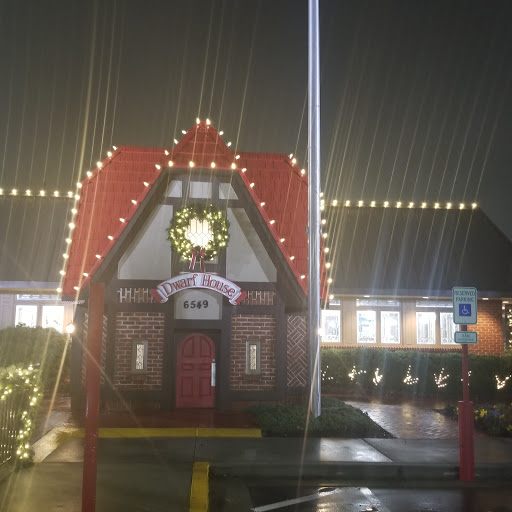 Fast Food Restaurant «Chick-fil-A», reviews and photos, 221 Banks Sta, Fayetteville, GA 30214, USA