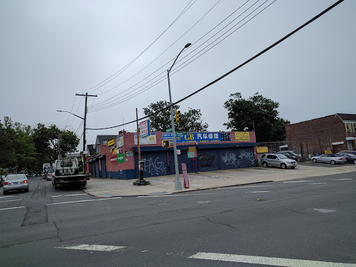 Auto Repair Shop «GREAT BEAR AUTO & BODY», reviews and photos, 4701 Kissena Blvd, Flushing, NY 11355, USA