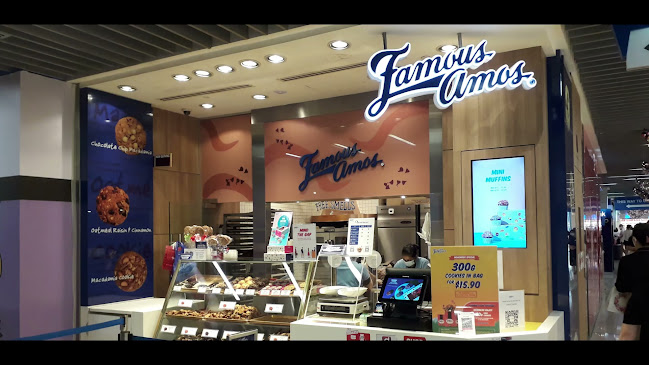 Reviews of Famous Amos Wisma Atria - Singapore - Bakery