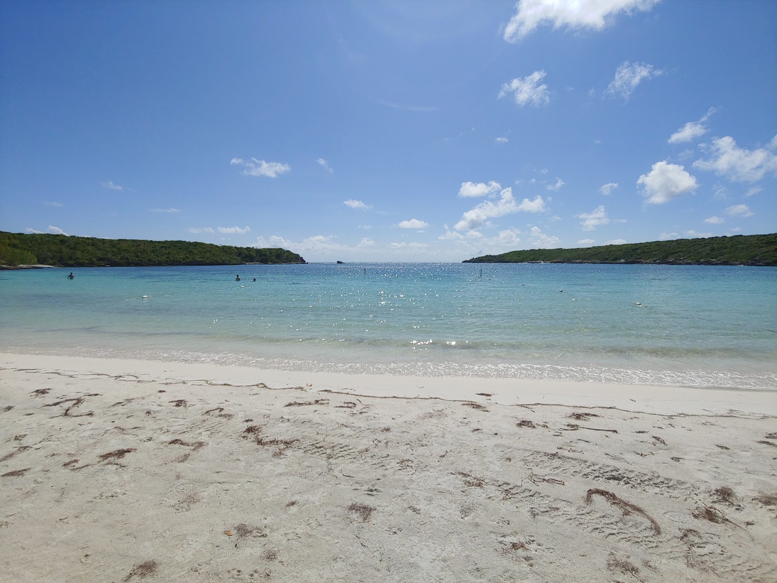 Foto de Playa Media Luna área de servicios