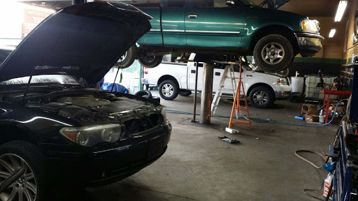 Auto Repair Shop «JM Auto Repair», reviews and photos, 10305 Dixie Hwy, Louisville, KY 40272, USA