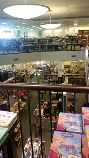 Book Store «Barnes & Noble», reviews and photos, 5959 Triangle Town Blvd, Raleigh, NC 27616, USA