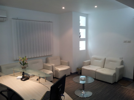 عيادة الدكتور محمد طلعت لطب الأسنان التجميلي - Dr. Mohamed Talaat Cosmetic Dental Clinic