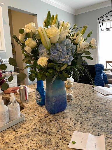 Florist «George Thomas Florist», reviews and photos, 5609 E Washington St, Indianapolis, IN 46219, USA