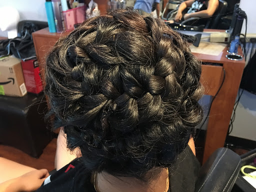 Hair Salon «Hairline Beauty Salon», reviews and photos, 5193 Shore Dr # 106, Virginia Beach, VA 23455, USA