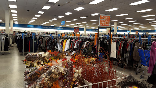 Clothing Store «Ross Dress for Less», reviews and photos, 2851 El Camino Real, Tustin, CA 92782, USA