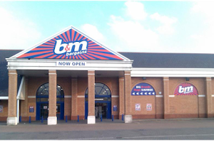 B&M Store