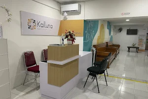 Klinik Kalluna Family Health Center image