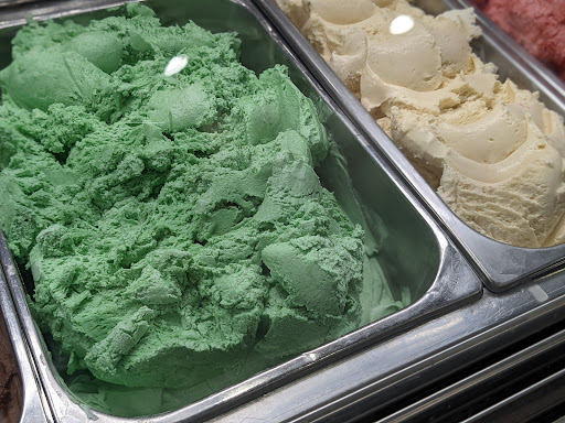 Ice Cream Shop «Cold Stone Creamery», reviews and photos, 5120 95th St, Oak Lawn, IL 60453, USA