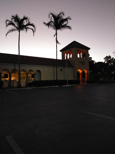 Bank «SunTrust Bank», reviews and photos