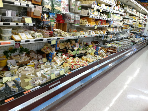 Grocery Store «Capella Market», reviews and photos, 2489 Willamette St, Eugene, OR 97405, USA