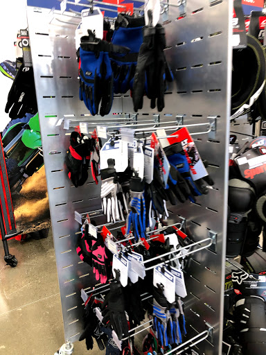 Motorcycle Parts Store «Cycle Gear», reviews and photos, 388 Tarrytown Rd, White Plains, NY 10607, USA