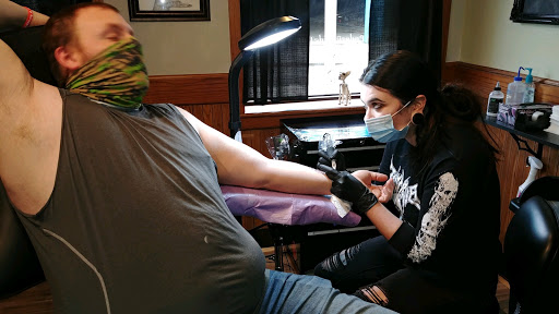 Tattoo Shop «Iron Lotus / Cedar Rapids / Iowa City Tattoo Tattoos By Jeremiah», reviews and photos, 4444 1st Ave NE #468, Cedar Rapids, IA 52402, USA