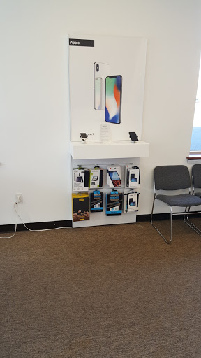 Cell Phone Store «Your Wireless Verizon Wireless», reviews and photos, 68 Heritage Dr, Palmyra, VA 22963, USA