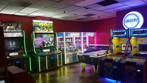 Bowling Alley «AMF Galaxy East Lanes», reviews and photos, 3225 SE Maricamp Rd, Ocala, FL 34471, USA