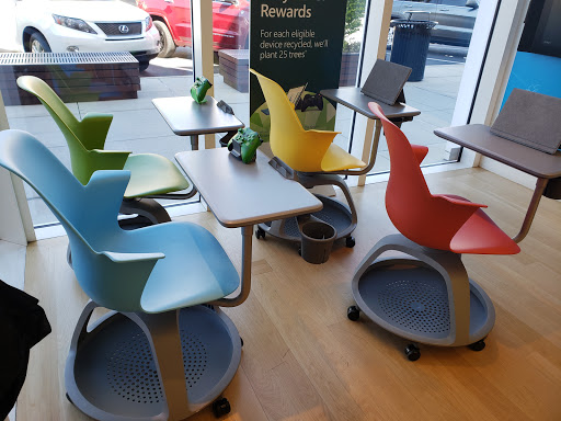 Computer Store «Microsoft Store - St. Johns Town Center», reviews and photos, 4791 River City Dr #113, Jacksonville, FL 32246, USA